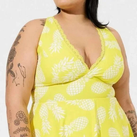Torrid Yellow Pineapple Wireless Swim Dress With Brief Bathing Suit NWT - Picture 3 of 4